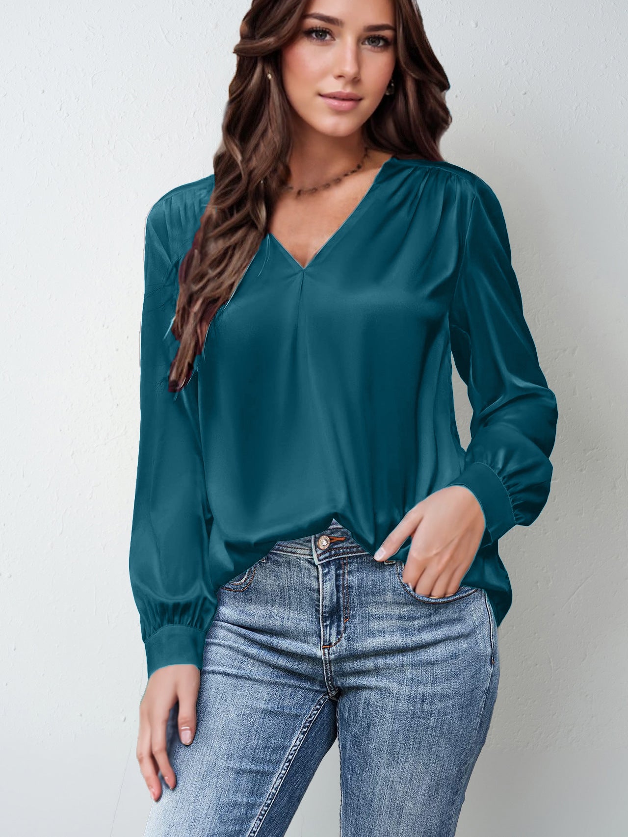 2026 Amazon Hot-Selling Women's Clothing Satin Pleated Long-Sleeve Top V-Neck Casual Loose Satin Commuter Shirt