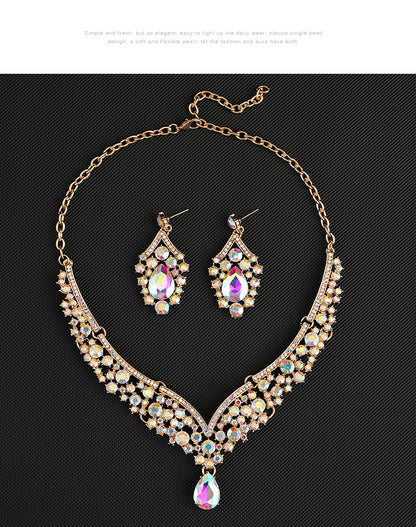 Cross-border foreign trade retro jewelry exaggerated necklace suit luxury crystal jewelry banquet dress accessories manufacturers direct supply