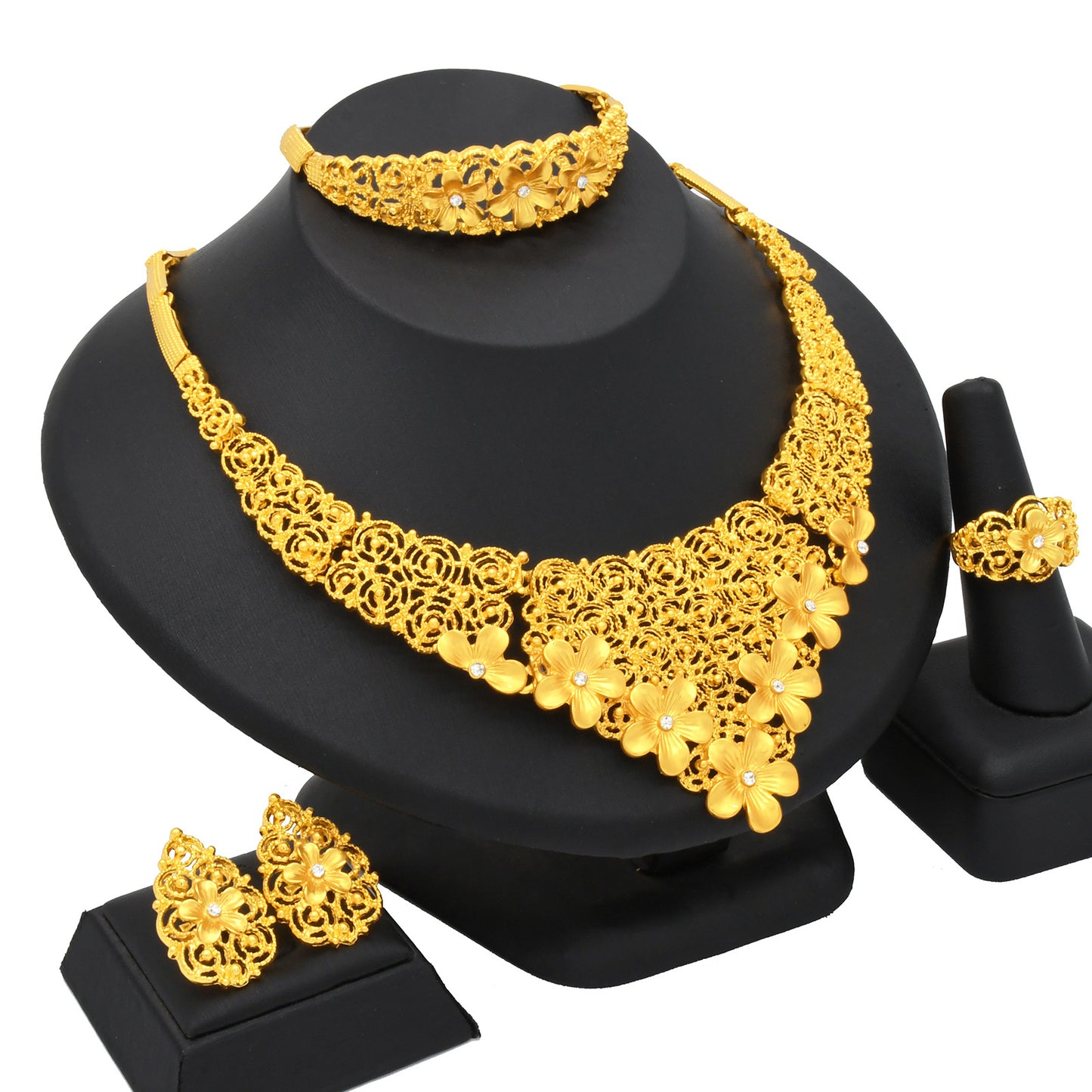 Cross-border hot selling four-piece Indian Dubai gold jewelry necklace bracelet ring earrings bridal wedding big jewelry