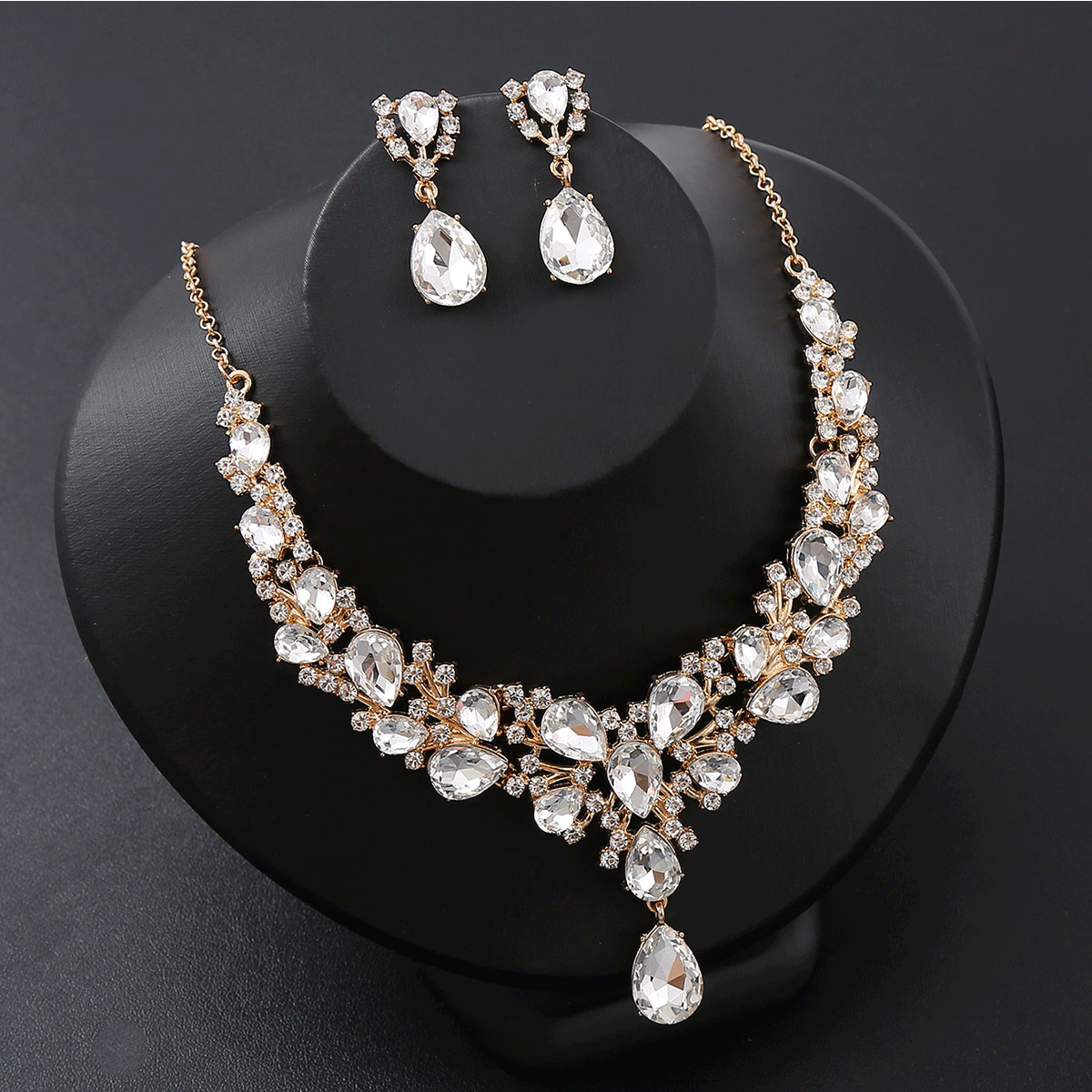 Jewelry Popular Exaggerated Bridal Necklace Bracelet Earrings Three-Piece High-End Crystal Banquet Jewelry Set