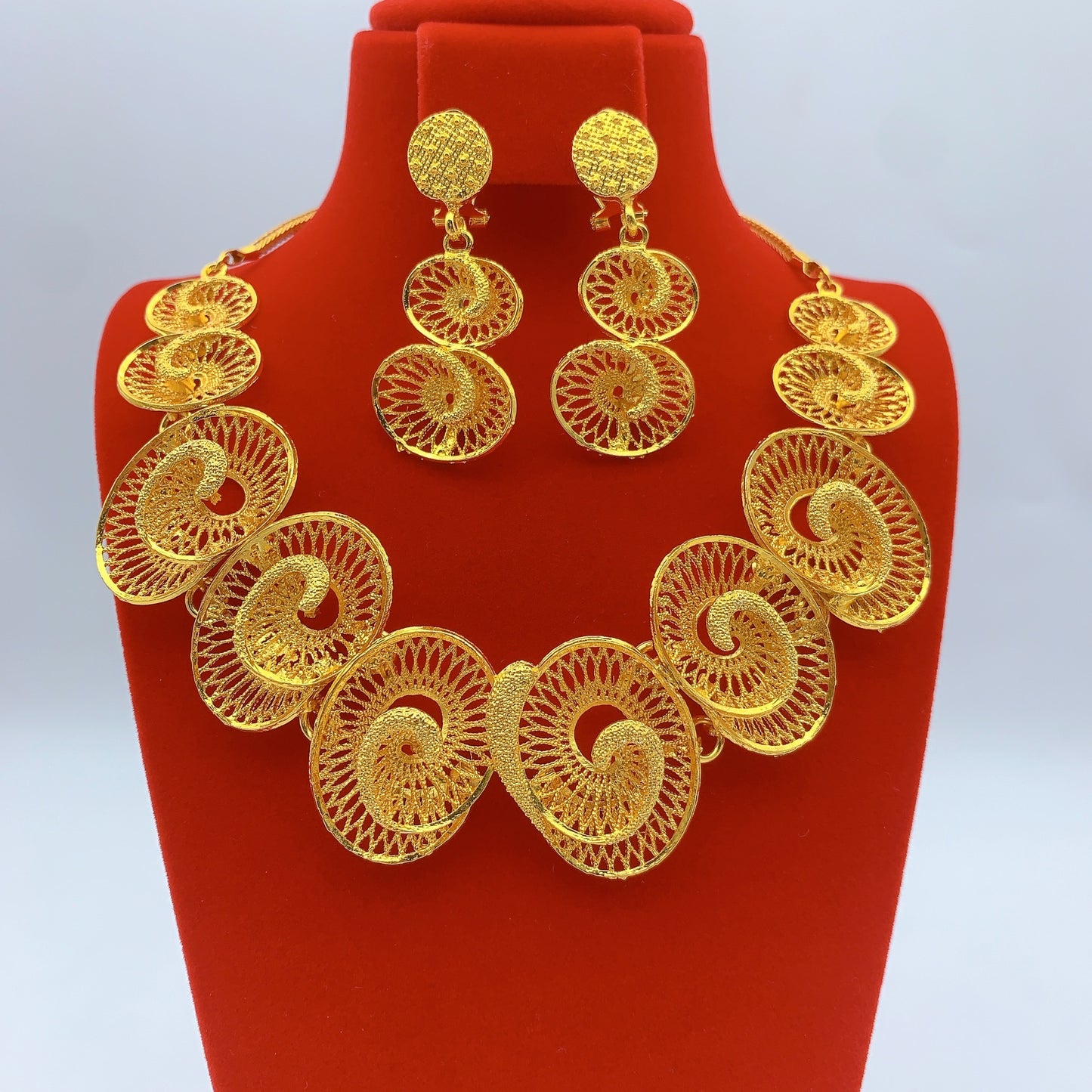 Imitation gold flower necklace earrings suit Dubai India Nigeria brass gold plated women wedding jewelry lot