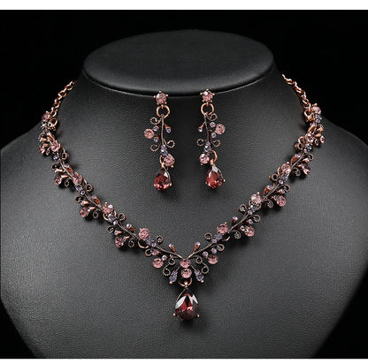 European and American Foreign Trade Jewelry Retro Jewelry Set Gemstone Necklace Clavicle Chain Cross-Border Female Leaf Water Drop Spot Straight Hair