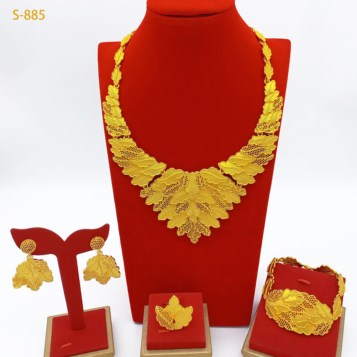 24K Gold Dubai Explosions Bride Four-piece Flower Rhinestone Jewelry Alloy Necklace Bracelet Earrings Ring