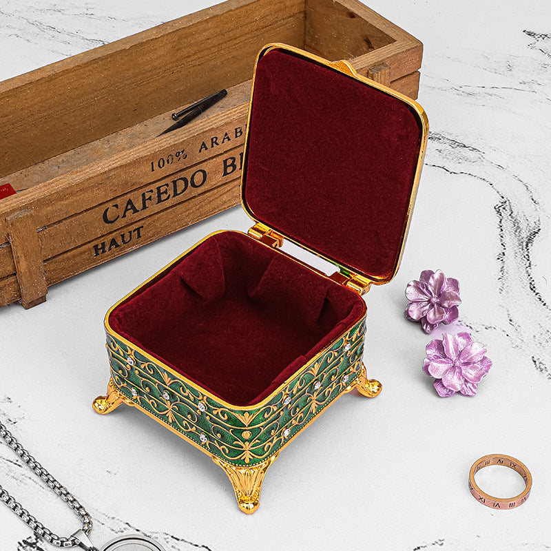 Cross-border E-commerce European-style Retro Metal Jewelry Box Exquisite Enamel Color Necklace Jewelry Storage Box Princess Jewelry Box