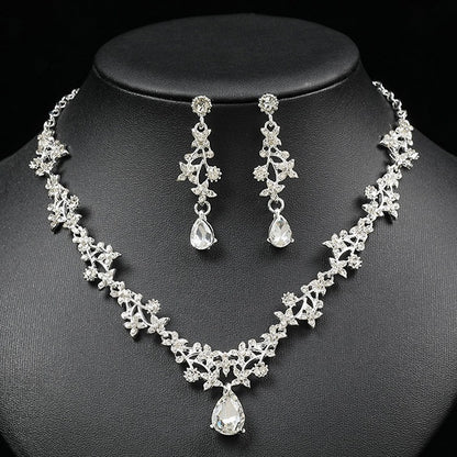 Vintage Light Luxury Crystal Drop Necklace Earrings suit Fashion Elegant Bridal Dress Accessories Necklace Jewelry Goods