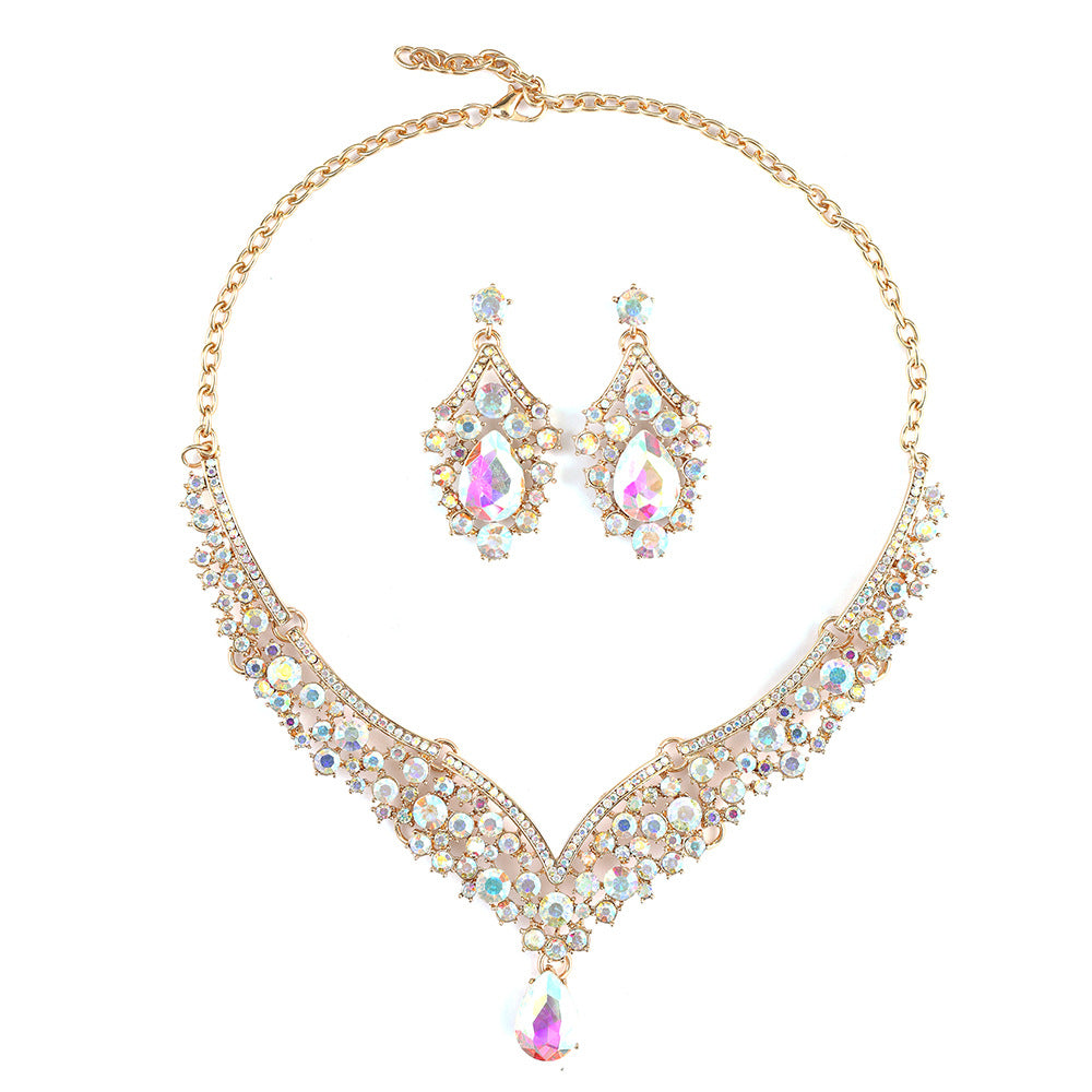 Cross-border foreign trade retro jewelry exaggerated necklace suit luxury crystal jewelry banquet dress accessories manufacturers direct supply