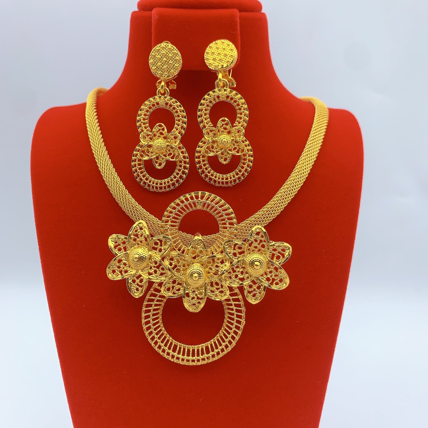 Imitation gold flower necklace earrings suit Dubai India Nigeria brass gold plated women wedding jewelry lot