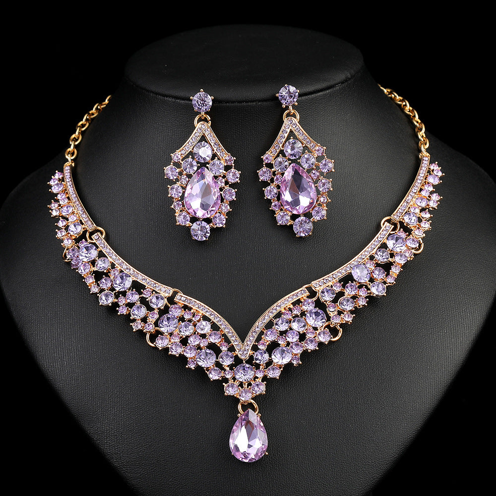 Cross-border foreign trade retro jewelry exaggerated necklace suit luxury crystal jewelry banquet dress accessories manufacturers direct supply