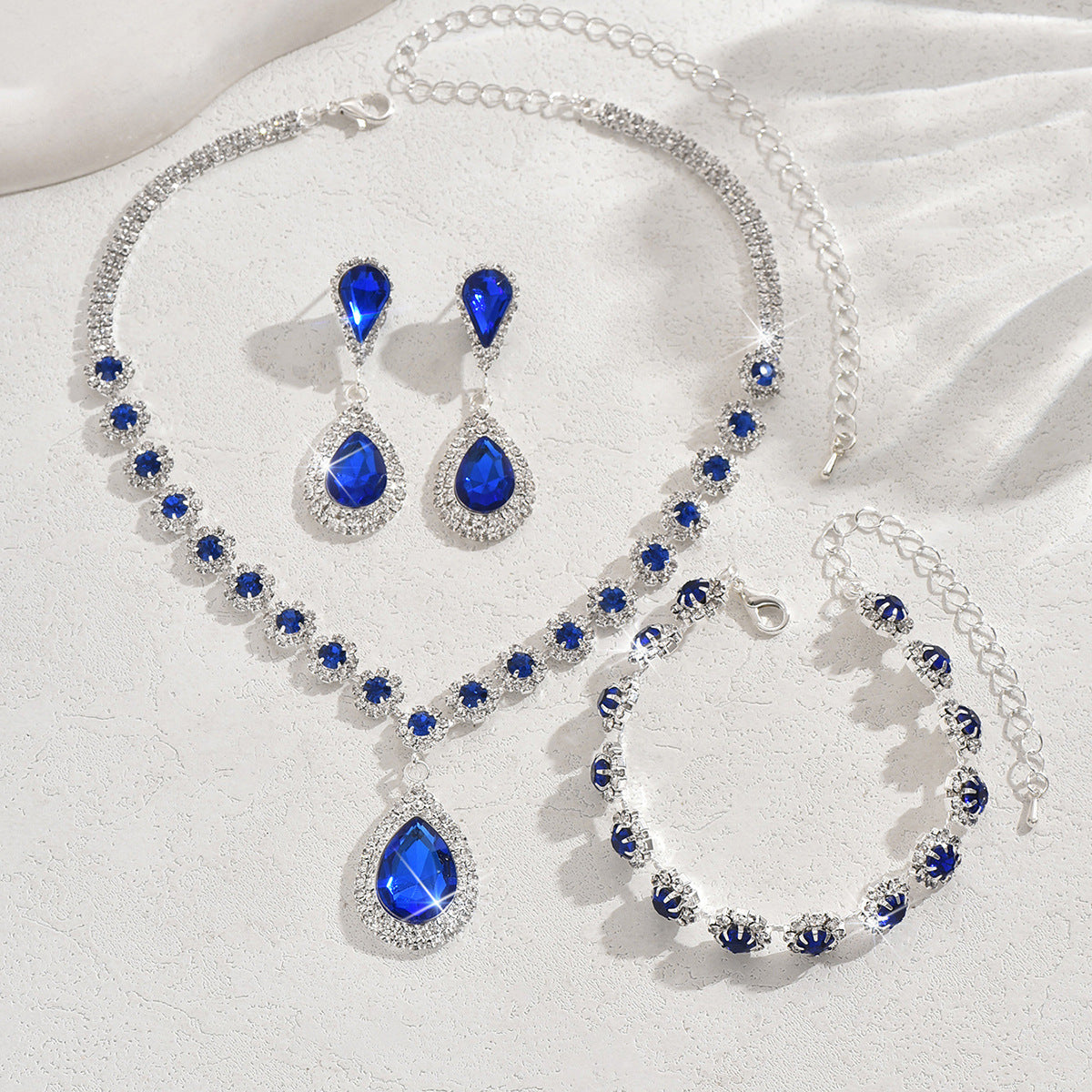Cross-border Jewelry Explosions Necklace Earrings Bracelet Three-piece Set Full Diamond Flower Bride Jewelry suit Dress Accessories Women