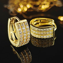 Korean version of high-end hot-selling jewelry European and American luxury pearl zircon inlay necklace earrings e6068-x6063