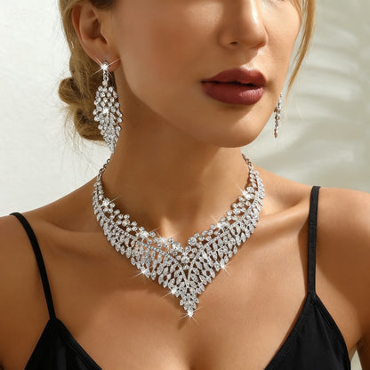2024 New Exquisite Rhinestone Necklace Earrings Set Party Dress Wedding Accessories Alloy Cross-border Jewelry Supply