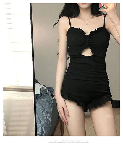 Swimsuit Women's One-Piece Sexy 2025 New Korean Ins Swimsuit Conservative Belly-Covering Slimming Look Small Breasts Fairy Gathered Summer