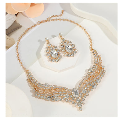 European and American Export Jewelry Bridal Jewelry Accessories Necklace Earrings Set Live Performance Crystal V-Shaped Clavicle Chain for Women
