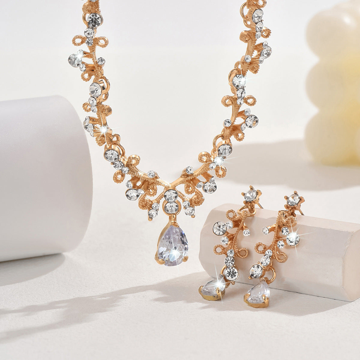 Foreign Trade Jewelry Wholesale Alloy Rhinestone Wedding Necklace Earrings Bridal Wedding Jewelry Banquet Ladies Necklace Set