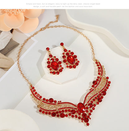 European and American Export Jewelry Bridal Jewelry Accessories Necklace Earrings Set Live Performance Crystal V-Shaped Clavicle Chain for Women