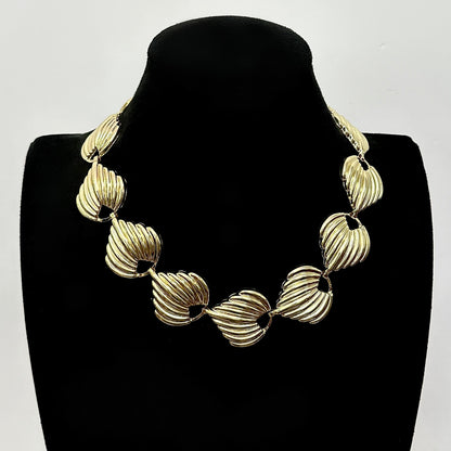 Amazon Cross-border Foreign Trade Jewelry Metal Shell Necklace Women Choker Niche Exaggerated Retro Light Luxury Clavicle Chain