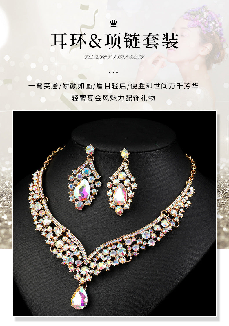 Cross-border foreign trade retro jewelry exaggerated necklace suit luxury crystal jewelry banquet dress accessories manufacturers direct supply