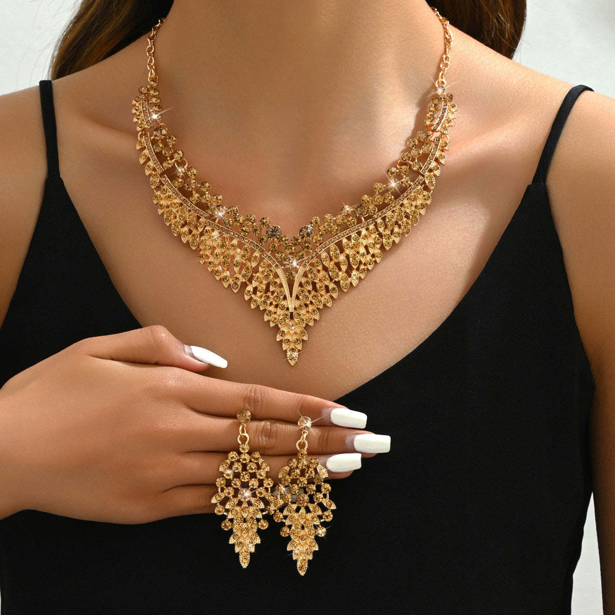 2024 New Exquisite Rhinestone Necklace Earrings Set Party Dress Wedding Accessories Alloy Cross-border Jewelry Supply