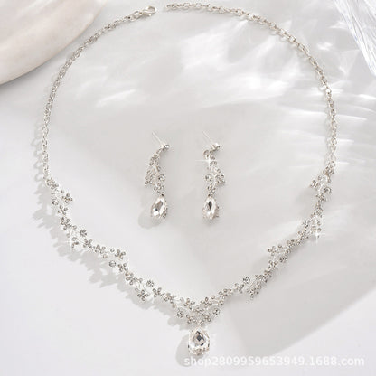 Vintage Light Luxury Crystal Drop Necklace Earrings suit Fashion Elegant Bridal Dress Accessories Necklace Jewelry Goods