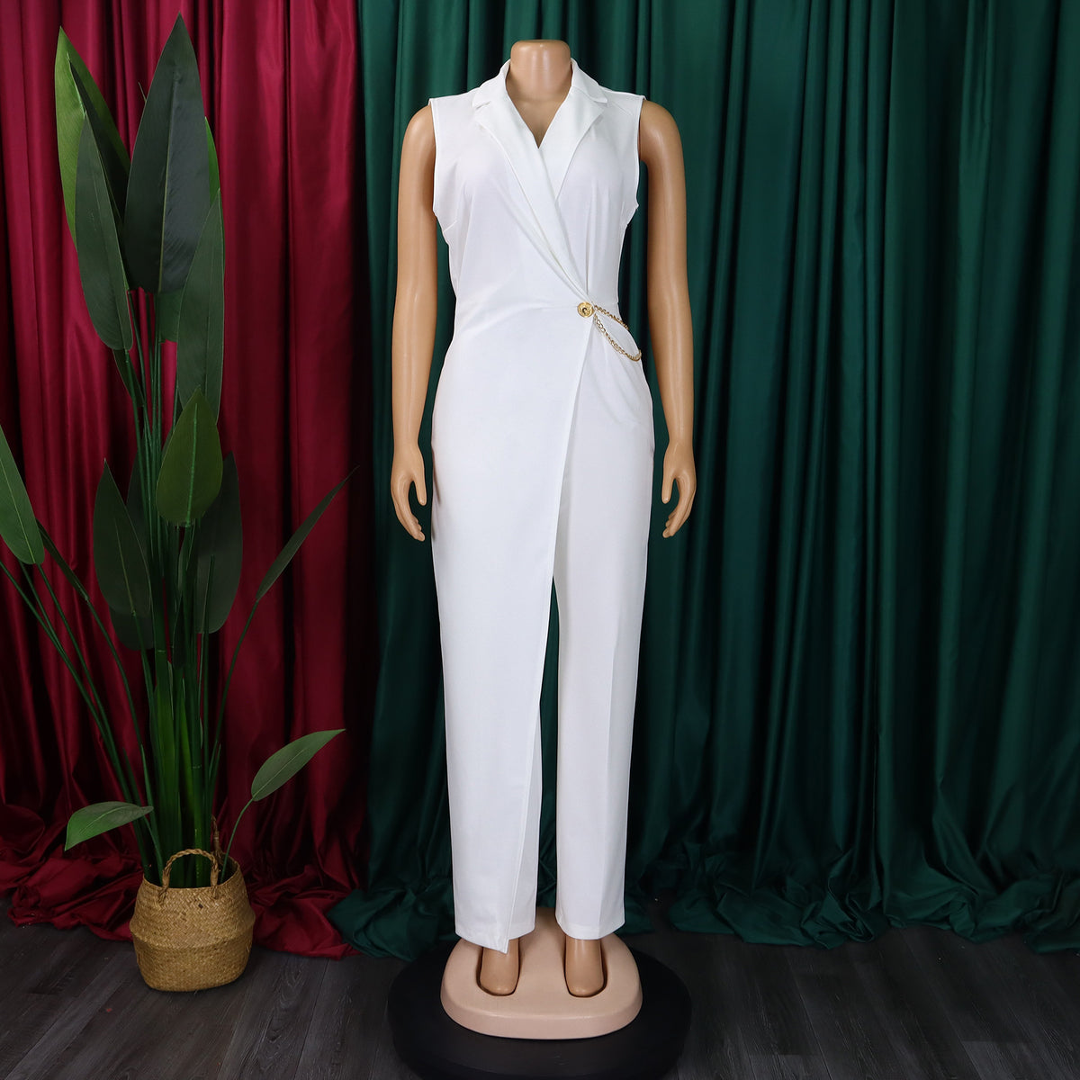 CM.YAYA Women Wide Leg V-Neck Sleeveless Jumpsuits Waist Chain 2024 Summer OL Beach Night Club Playsuit One Piece Suit Romper