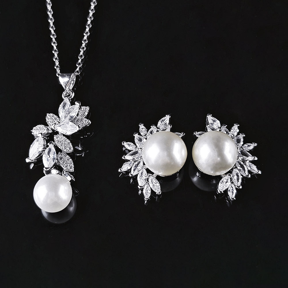 Korean version of high-end hot-selling jewelry European and American luxury pearl zircon inlay necklace earrings e6068-x6063
