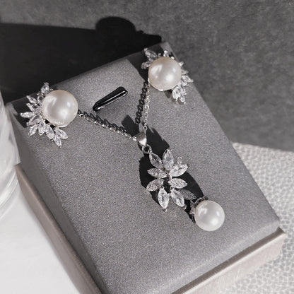 Korean version of high-end hot-selling jewelry European and American luxury pearl zircon inlay necklace earrings e6068-x6063