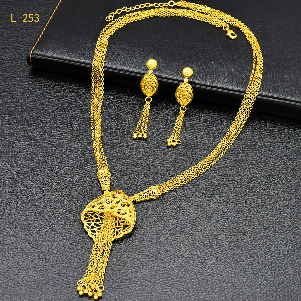 Imitation gold flower necklace earrings suit Dubai India Nigeria brass gold plated women wedding jewelry lot