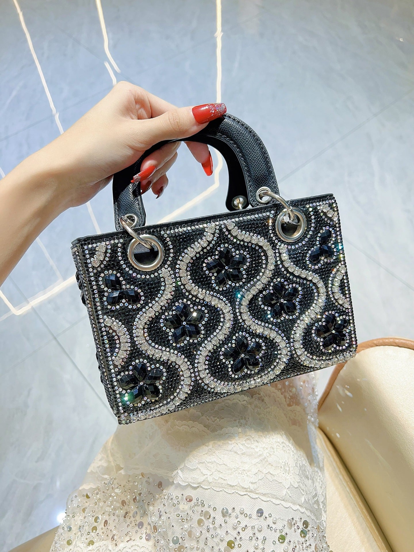 New Cross-border Light Luxury Celebrity Handbag Small Handbag Shoulder Crossbody Evening Bag High-quality Large-capacity Women's Bag