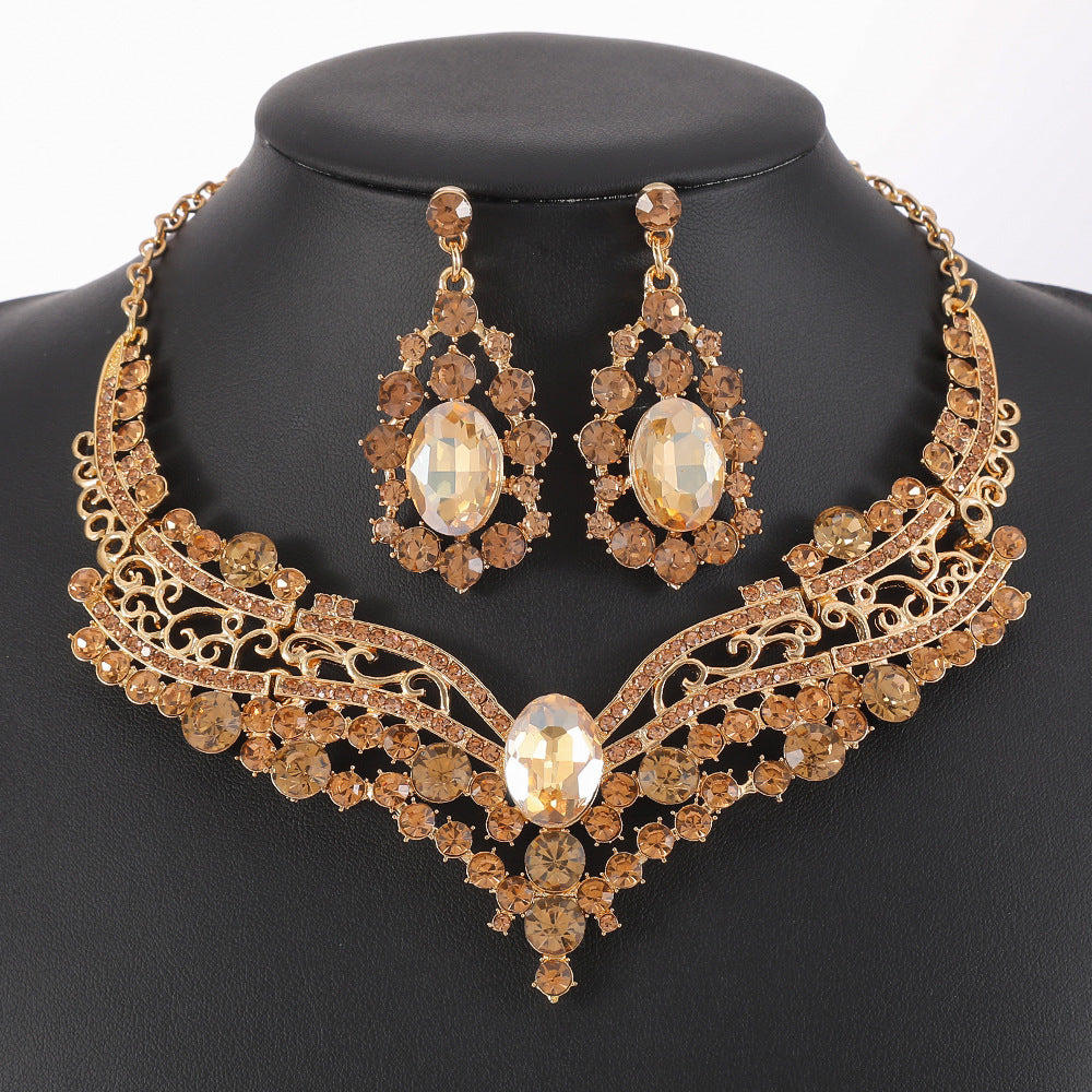 European and American Export Jewelry Bridal Jewelry Accessories Necklace Earrings Set Live Performance Crystal V-Shaped Clavicle Chain for Women