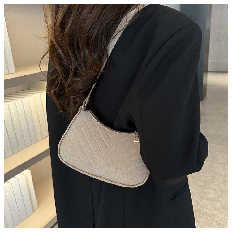 Mini Shoulder Bags for Women Fashion Felt Women's Bag Design Advanced Underarm Handbags Beautiful Purses Crescent SaddleBag 2025