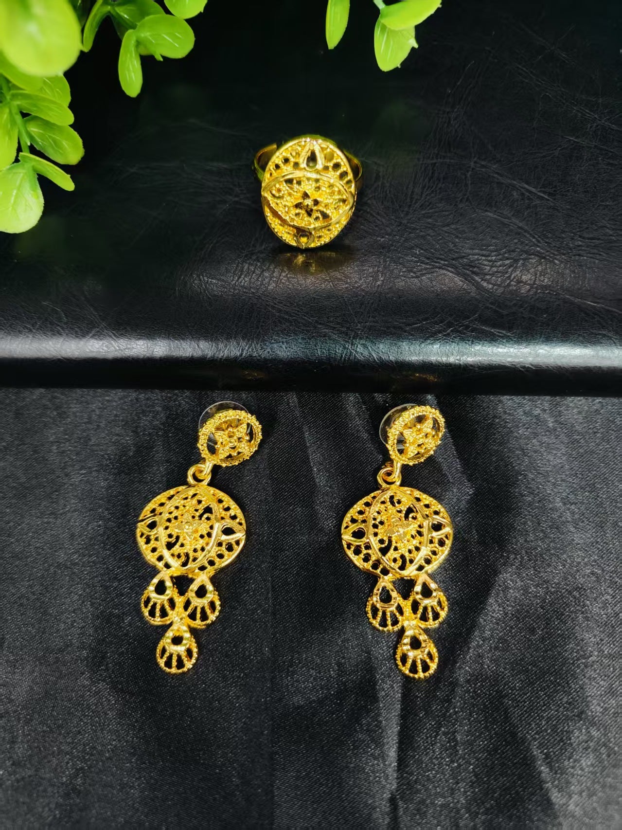 Cross-Border Hot Selling Dubai Luxury 24K Jewelry Necklace Earrings Ring Bracelet Four-Piece Bridal Wedding Tassel Set