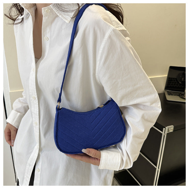 Mini Shoulder Bags for Women Fashion Felt Women's Bag Design Advanced Underarm Handbags Beautiful Purses Crescent SaddleBag 2025