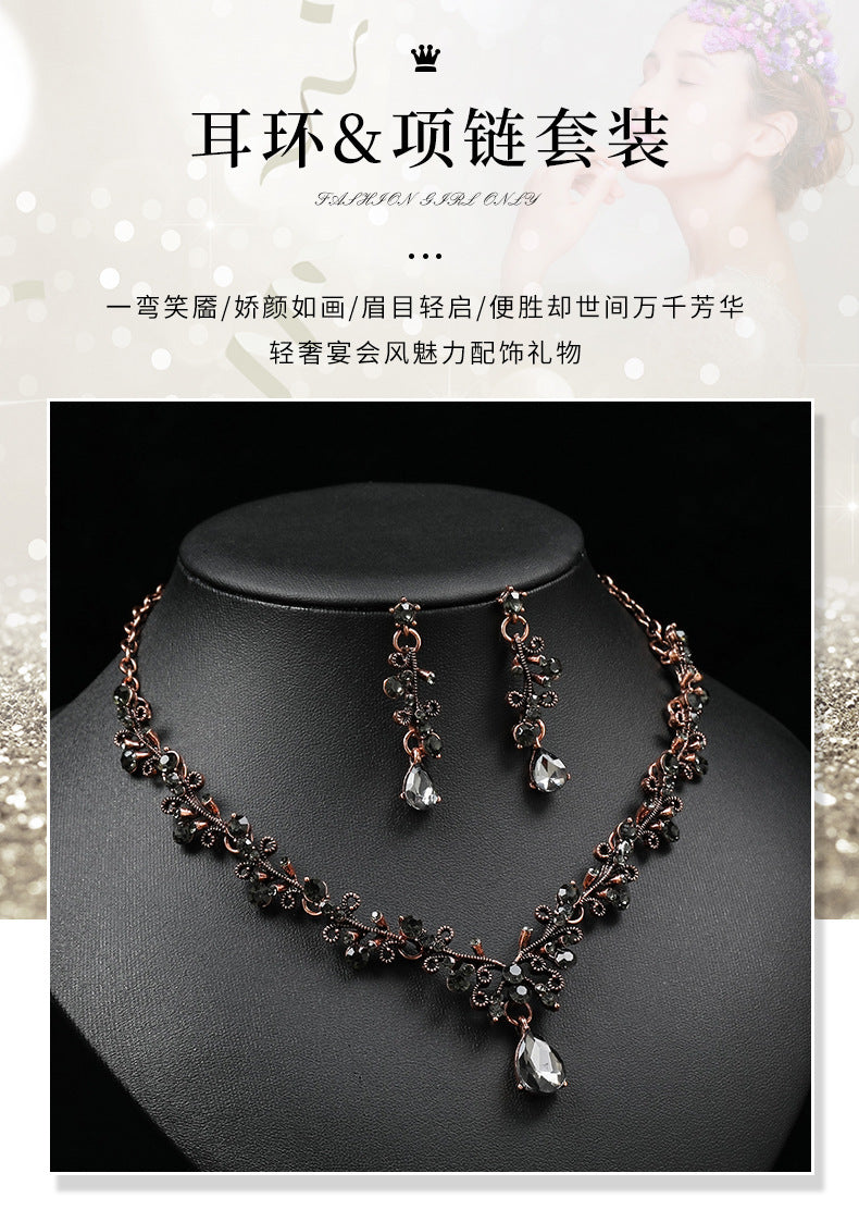 European and American Foreign Trade Jewelry Retro Jewelry Set Gemstone Necklace Clavicle Chain Cross-Border Female Leaf Water Drop Spot Straight Hair