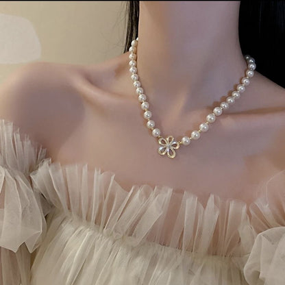 Five Petal Flower Pearl Clavicle Necklace Advanced New Pearl Necklace Three-Piece Set Fashionable Bracelet Earrings Jewelry suit
