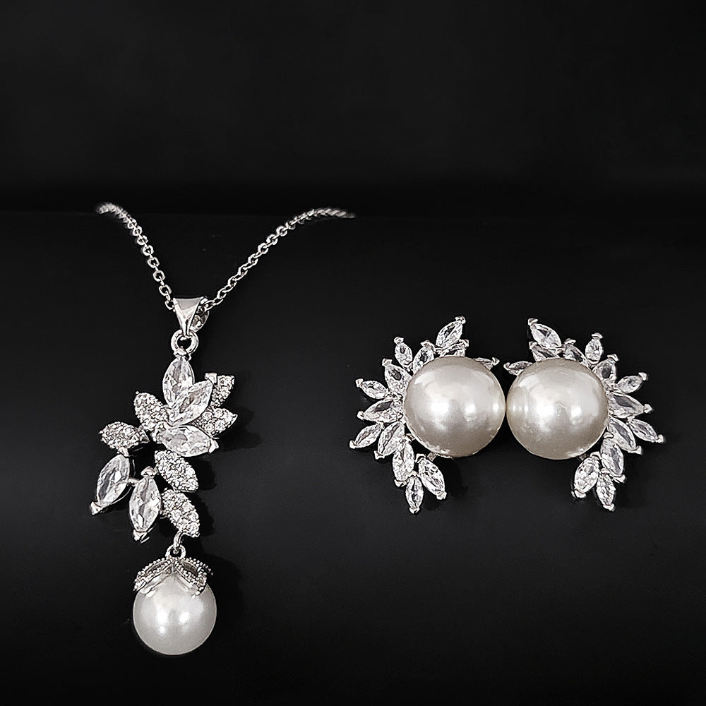Korean version of high-end hot-selling jewelry European and American luxury pearl zircon inlay necklace earrings e6068-x6063