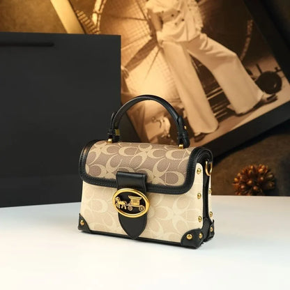 A New 2025 Stylish and High-End Box Bag with a Niche Design and Luxurious Women's Bag, a Single-Shoulder Crossbody Bag