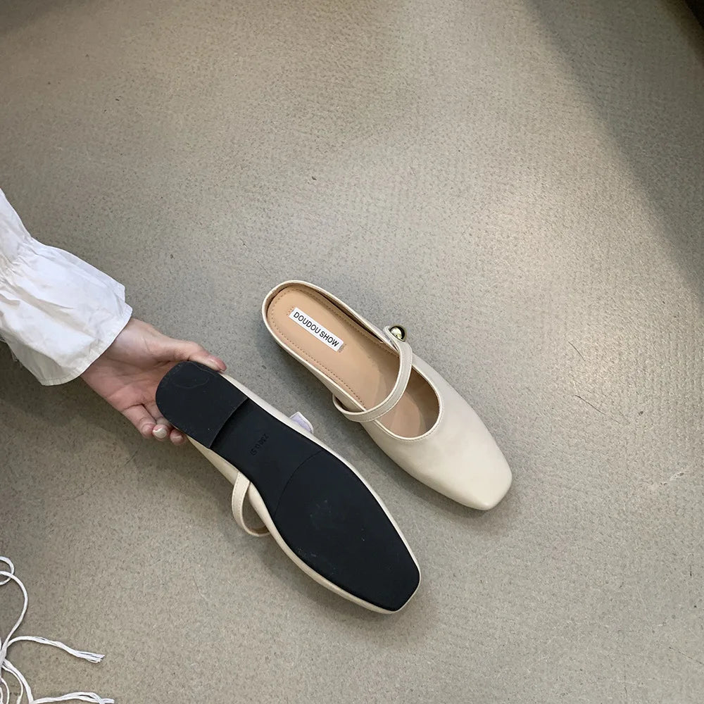 Soft Leather 2025 Ins Silver Buckle Strap Casual Shoes Fashion Flats Elegant Glitter Metallic Mules Shoes Cover Toe Slippers