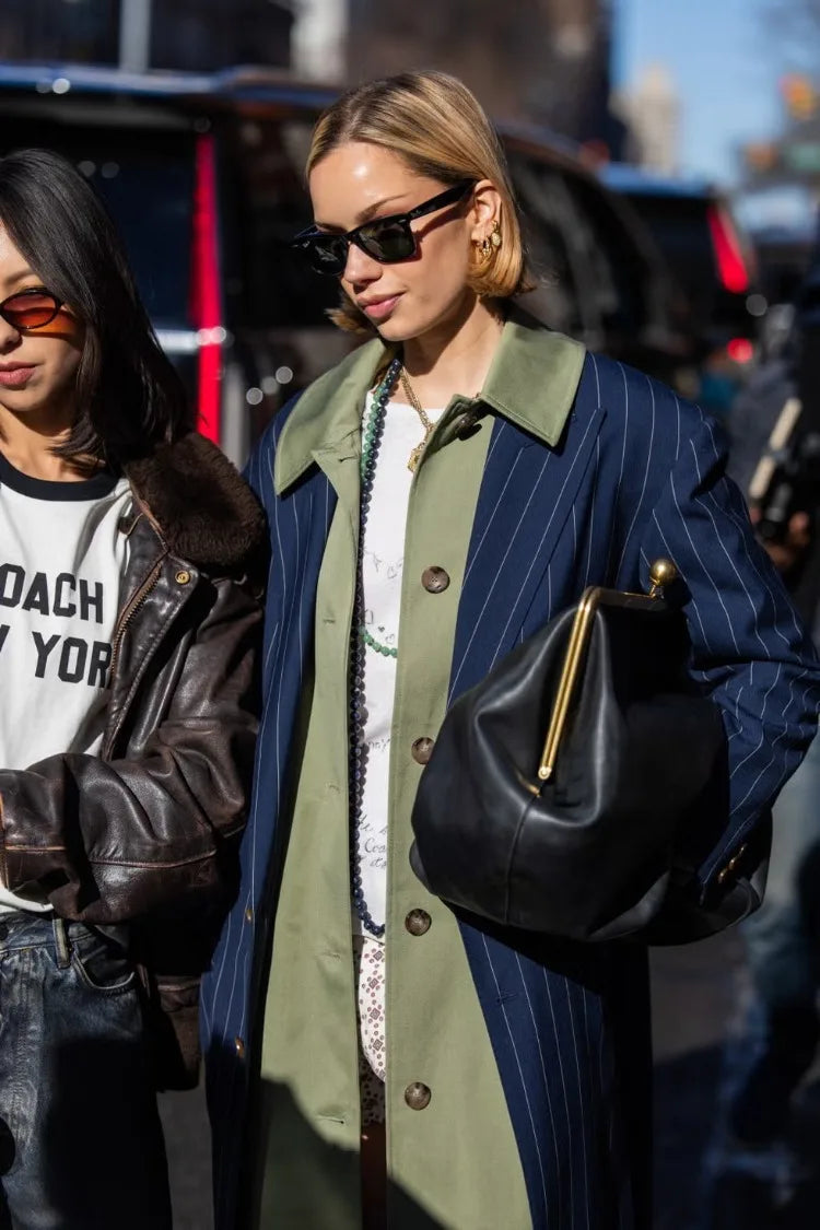 Large Clip Bags For Women Famous Brands Runway Styles Frame Kiss Lock Shell Handbag Classic Fashion Exquisite Trend Shoulder Bag