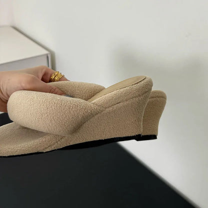 New Footwear Flock Women Wedges Slippers Flip Flops Shoes Fashion Round Toe Ladies Wedges Slippers Shoes Female Sandals Slides