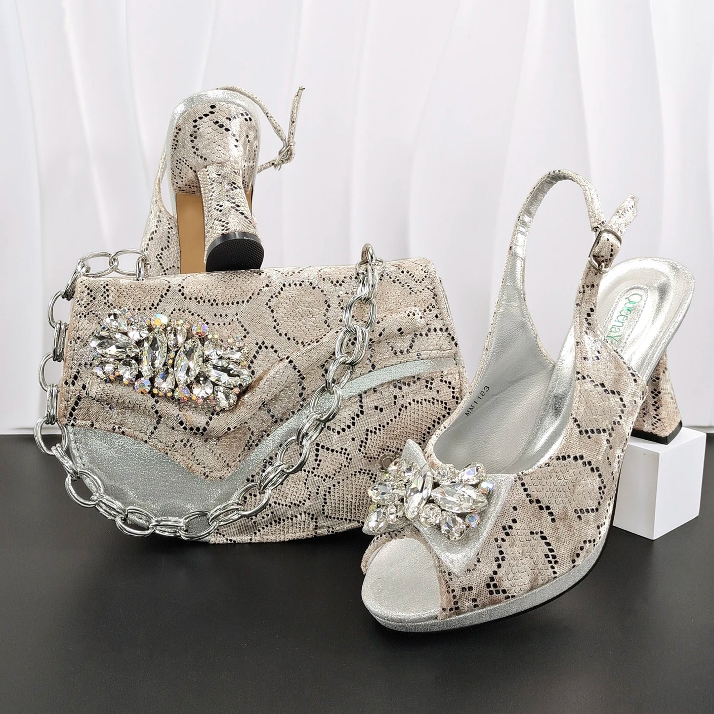 Doershow Lastest Italian Design Fashion Style Ladies Shoes with Matching Bag Set 2026 Nigerian Shoes and Bag Set!  HG1-1