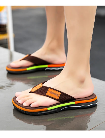 High Quality Green Men Summer Flip-Flop Non-slip Beach Slippers for Men Outdoor Flip Flops Man Fashion Slides Chinelo Masculino