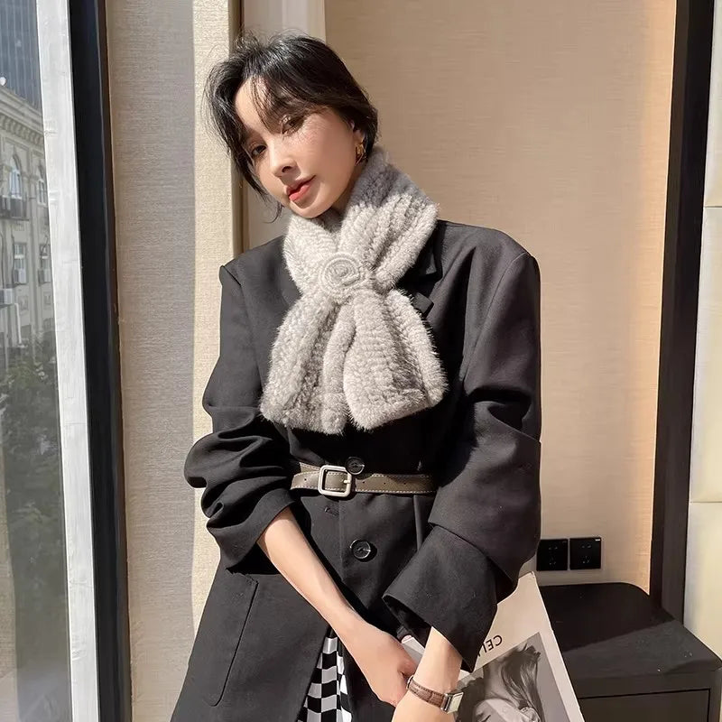 Real Fur Warm Scarf for Women Cross Style One Flower Knitted Design New Fashion Mink Fur Neck Warmer Winter Accessories Scarves