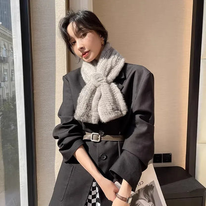 Real Fur Warm Scarf for Women Cross Style One Flower Knitted Design New Fashion Mink Fur Neck Warmer Winter Accessories Scarves