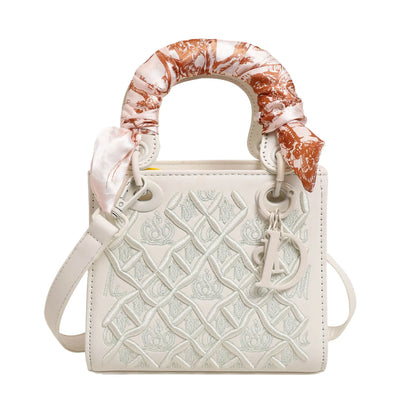 Luxury 2025 New Versatile Craftsmanship Embroidery Concubine Bag Handbag, Women's Crossbody Bag