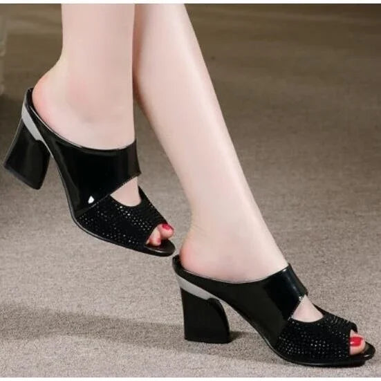 Women's Slippers And Ladies Sandals High Up To 5cm Heel Slides Rubber On Sale Wholesale Natural Skin Luxury New Fashion Shoes 39