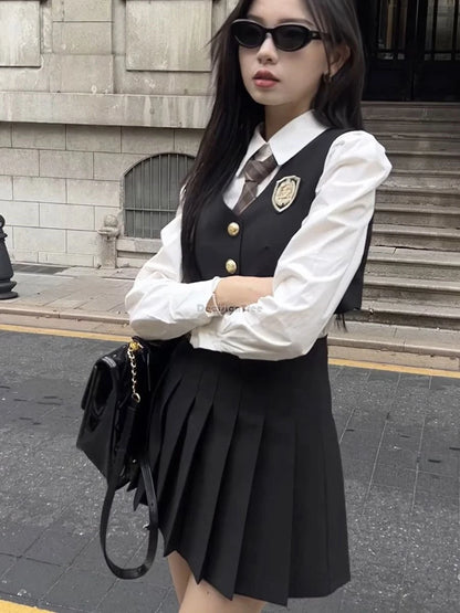 2024 england style uniform jk set suit autumn new suit waistcoat long sleeve shirt pleated skirt fashion three-piece women w753