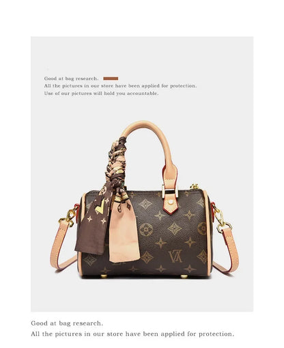Luxury OULAIMEIZI 2026 New Fashion Retro Classic Letter Printed Designer Boston Bag Temperament Trendy Shoulder Bags for Women