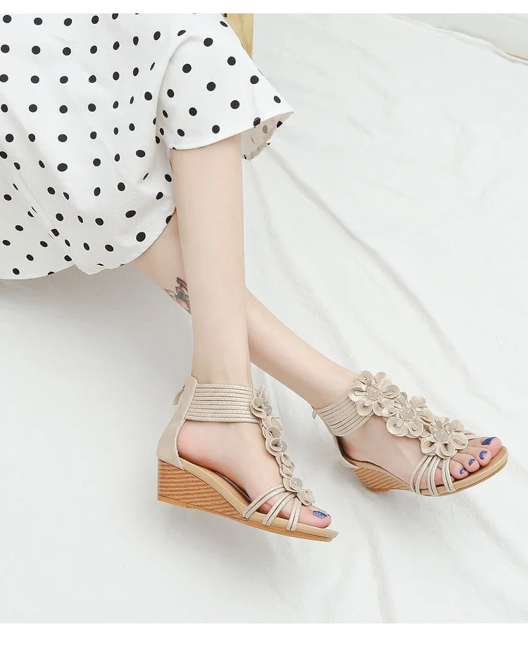 High quality leather flat sandals for women 5cm mid heel flower summer 2026 36 42 open toe vintage beach shoe black pink beige