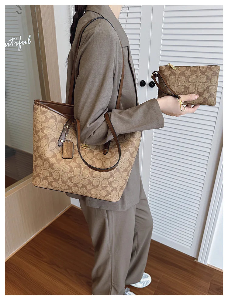 European and American Fashion Printed Large Capacity Women's Bag 2026 New Trendy Retro Luxury Single Shoulder Tote Bag