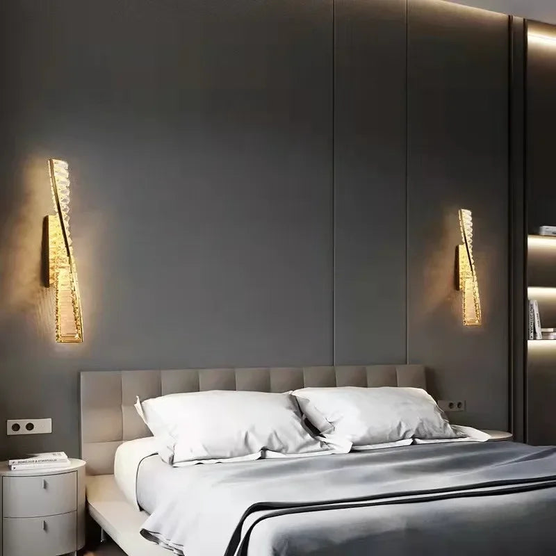Luxury Crystal Gold Metal Wall Lamp Modern Creative Irregular LED Wall Light Villa Hotel Corridor Bedside Decor Lighting Fixture